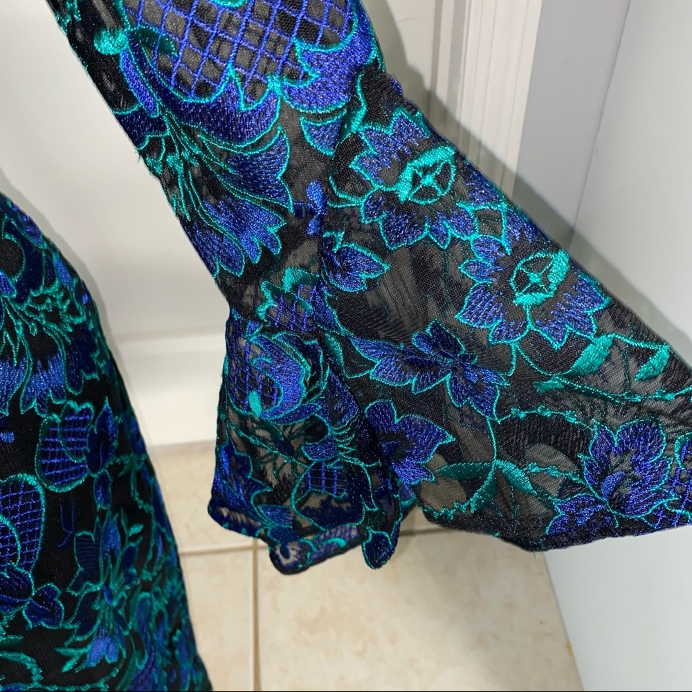 Carmen Marc Valvo Blue and Green Long Sleeve Dress - Picture 5 of 8